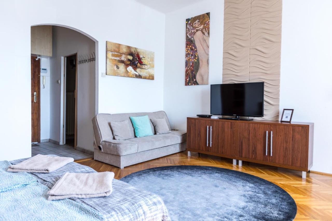 Danube Apartment Budapest Eksteriør bilde