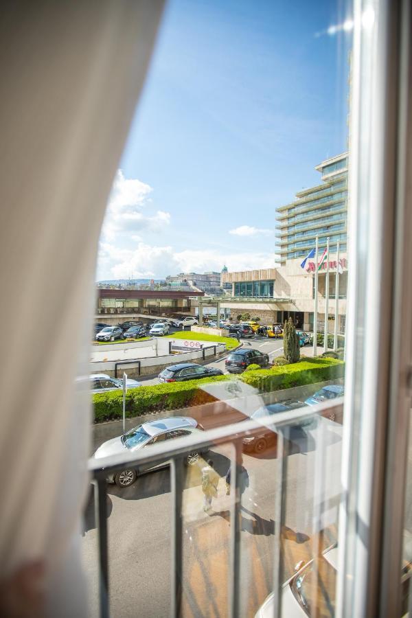 Danube Apartment Budapest Eksteriør bilde