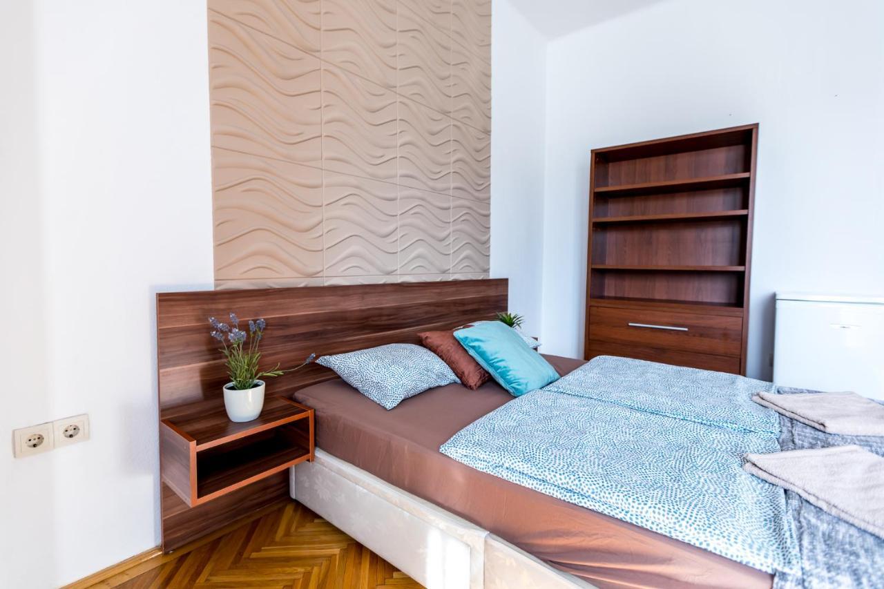 Danube Apartment Budapest Eksteriør bilde