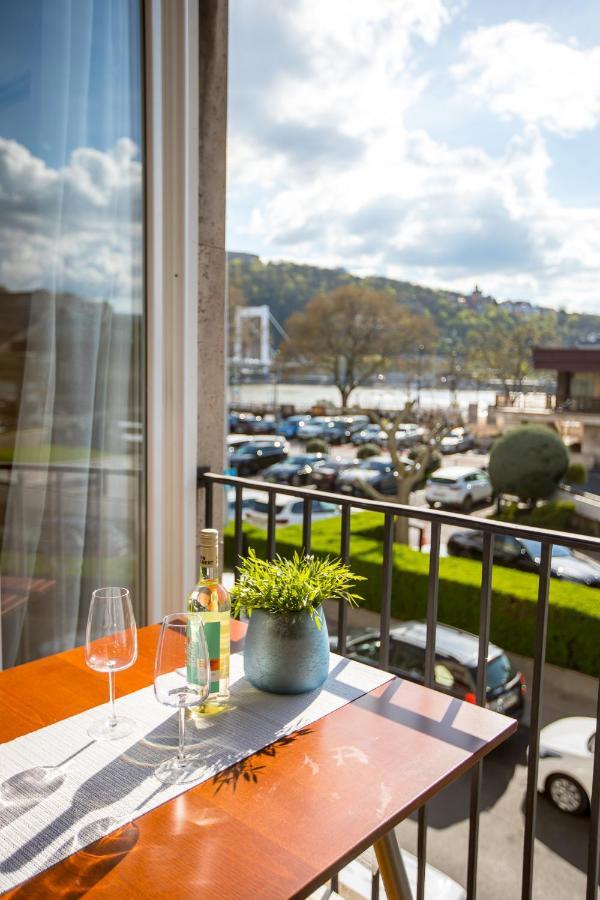 Danube Apartment Budapest Eksteriør bilde