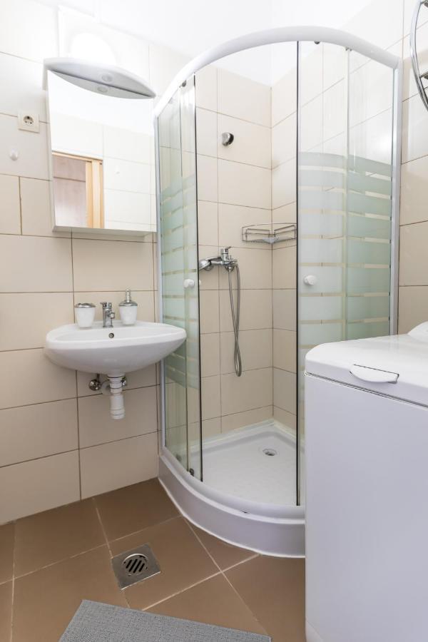 Danube Apartment Budapest Eksteriør bilde