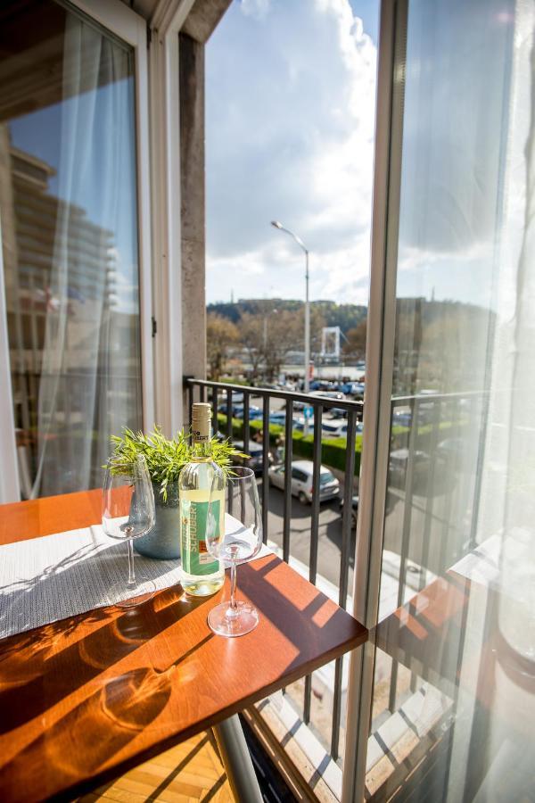 Danube Apartment Budapest Eksteriør bilde